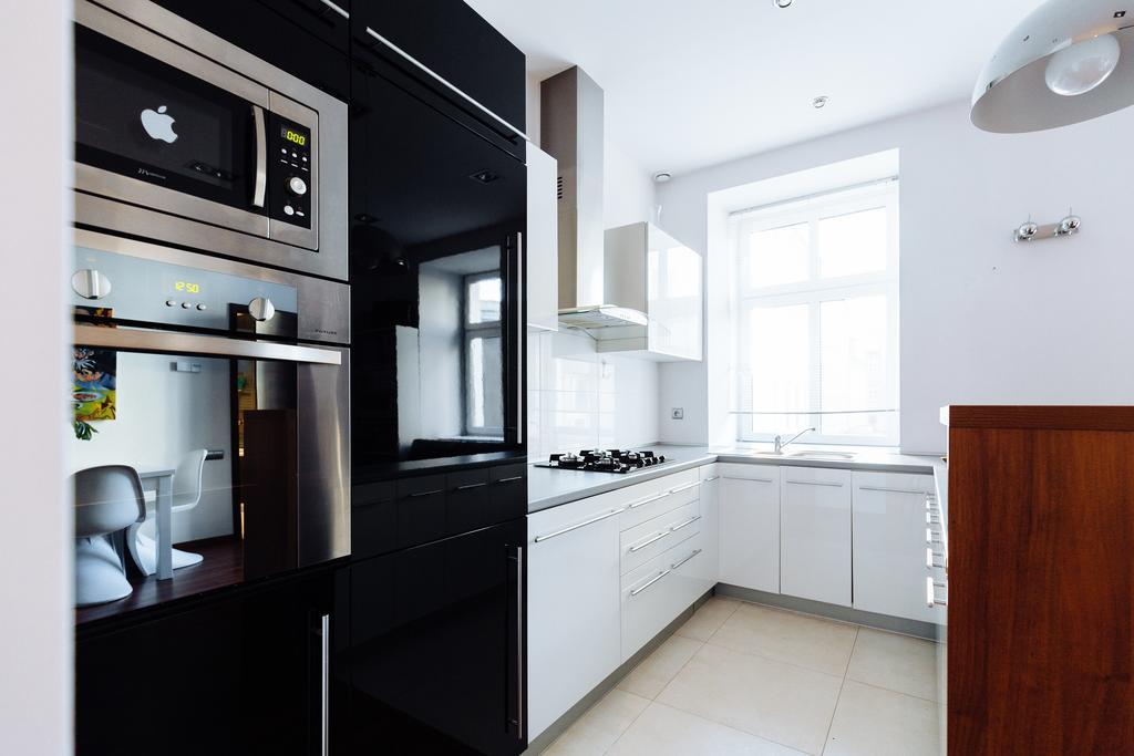 In The Strict City Centre Apartment *